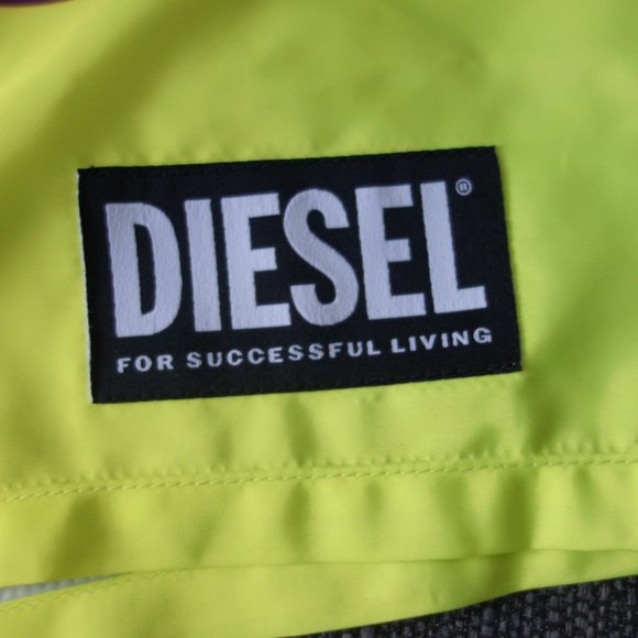 Diesel Beachware Only the Brave Pride Collection Swim Trunks Size M*Never Worn* - Picture 2 of 14